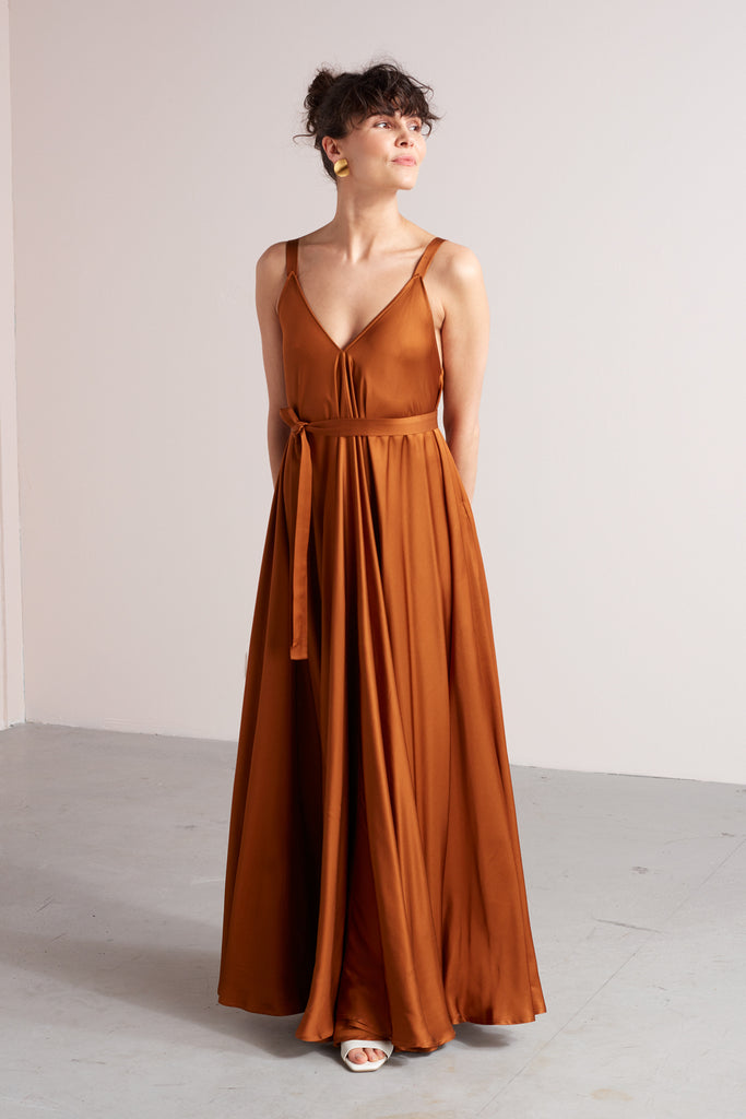 MALIA fluttering maxi dress in bronze